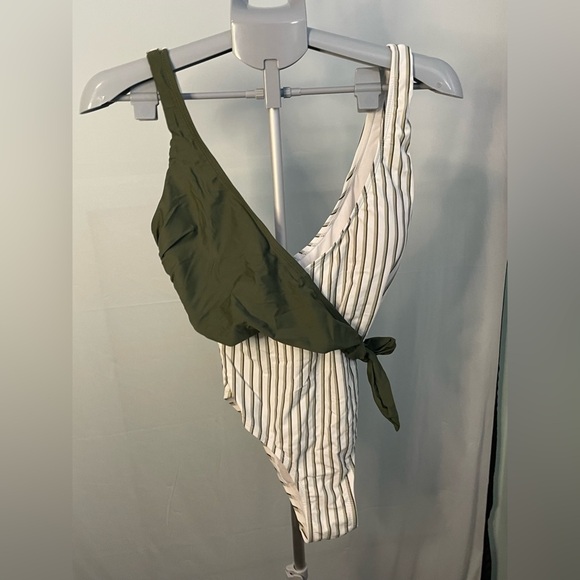 Green and white striped swimsuit‎ size medium - Picture 1 of 10